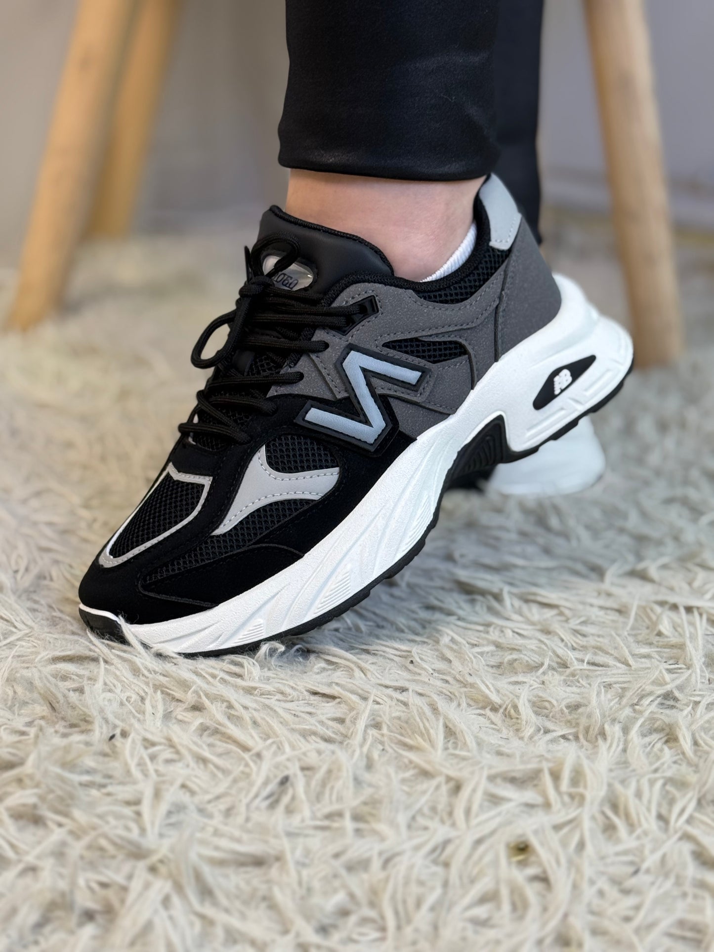 New balance 9060
